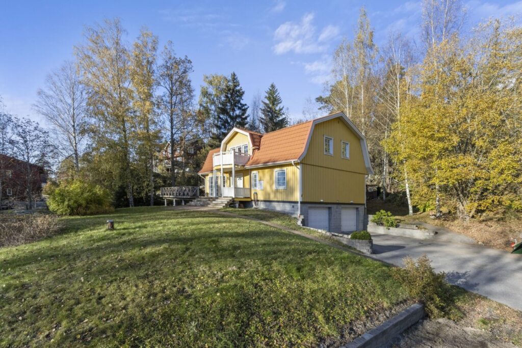 6. Tillbyggnad Attefallshus som garage Liljeholmen Arstadal